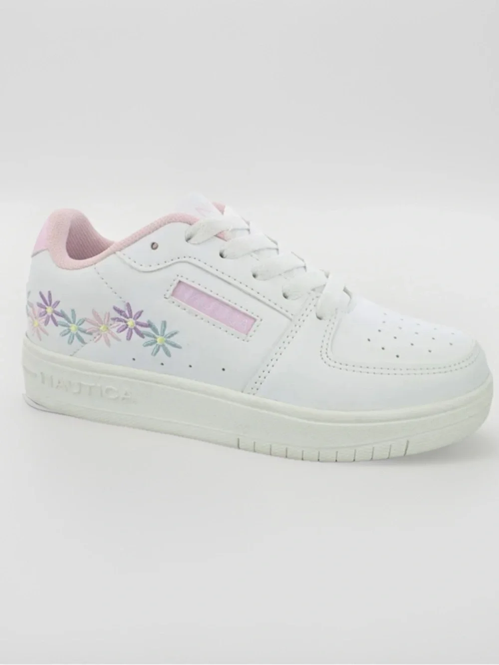 Nautica Kids Embroidered Flowers Sneakers Sz 12 White Pastel Preppy Casual Shoes